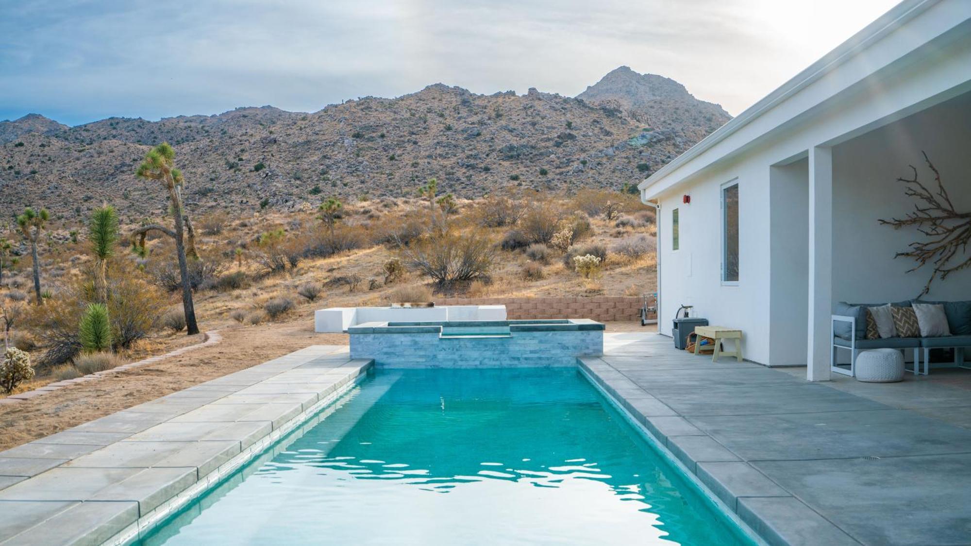 Experience Desert Serenity Gateway To Joshua Tree Eksteriør bilde